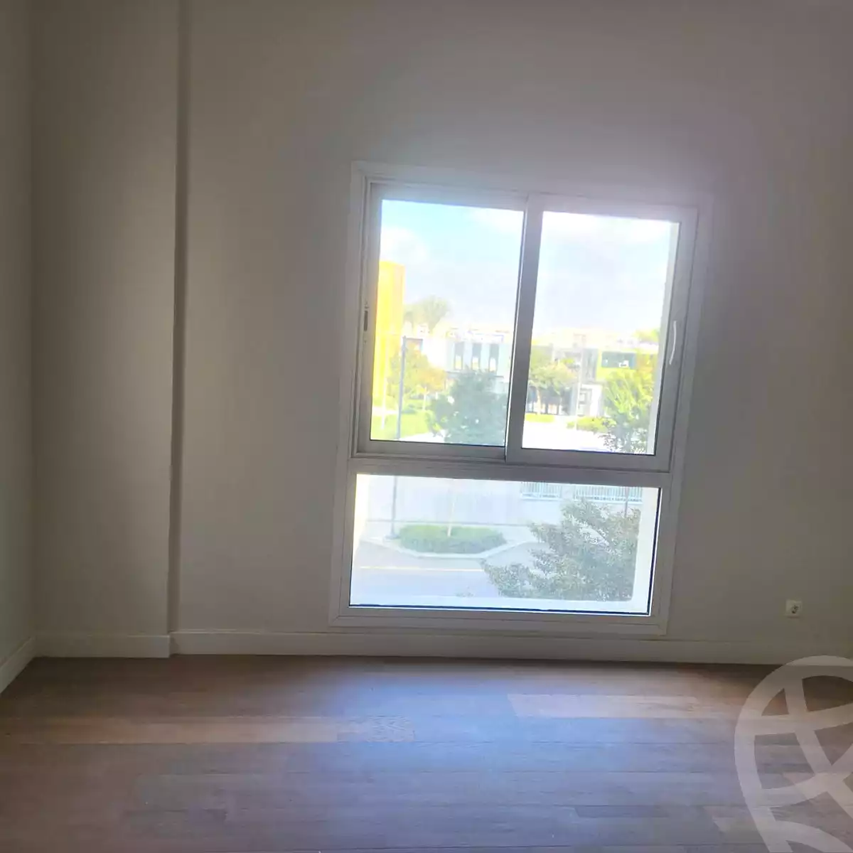 https://aqarmap.com.eg/en/listing/6597862-for-rent-cairo-new-cairo-compounds-mivida-boulevard-mivida