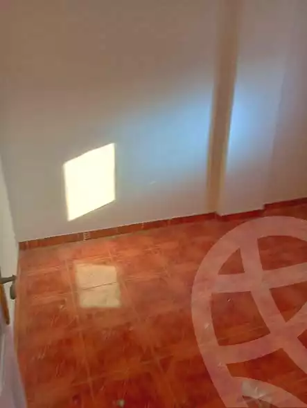 https://aqarmap.com.eg/en/listing/6597866-for-sale-alexandria-l-jmy-el-hanouvel