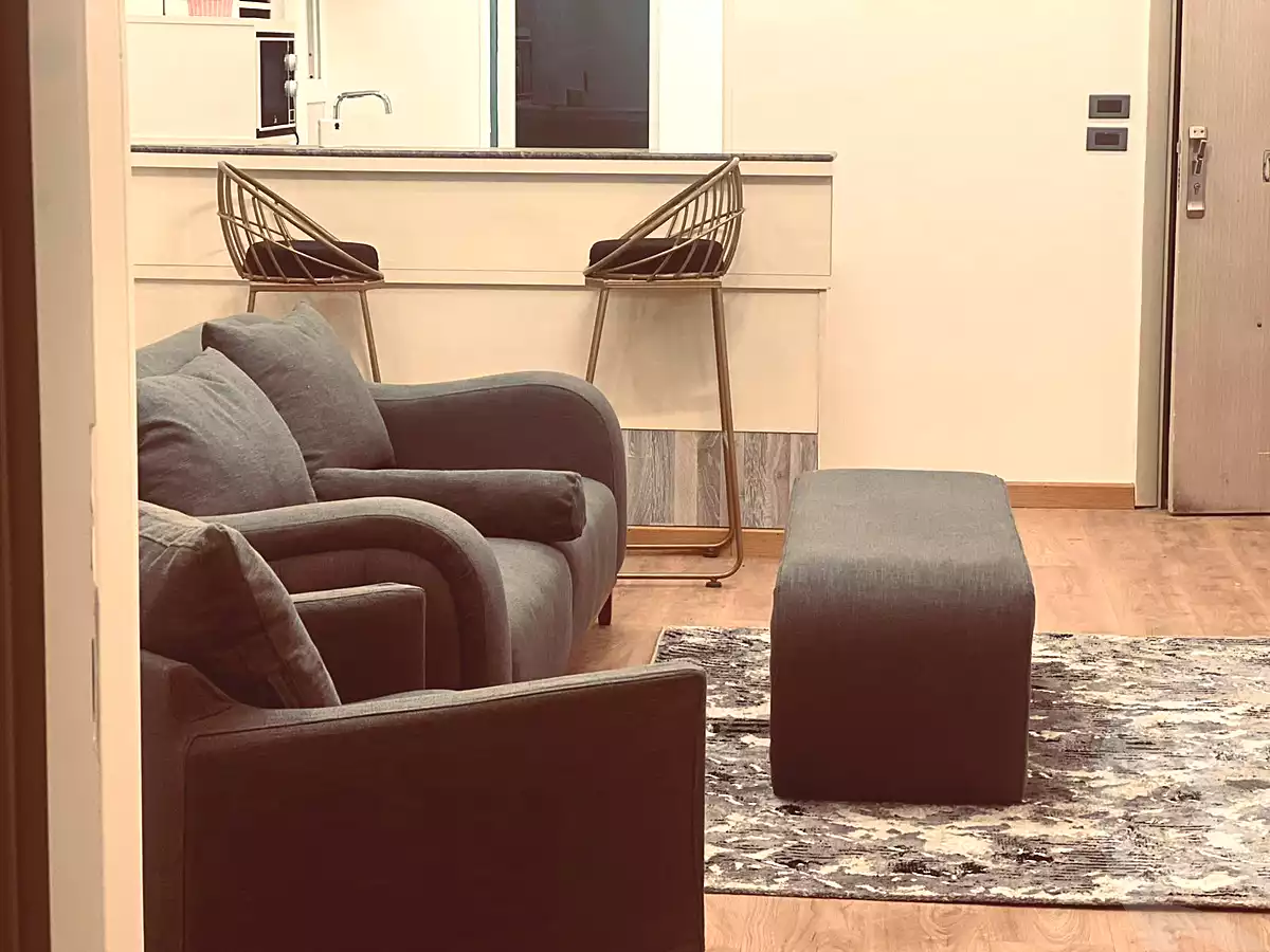 https://aqarmap.com.eg/ar/listing/6597891-for-rent-cairo-new-cairo-compounds-west-golf