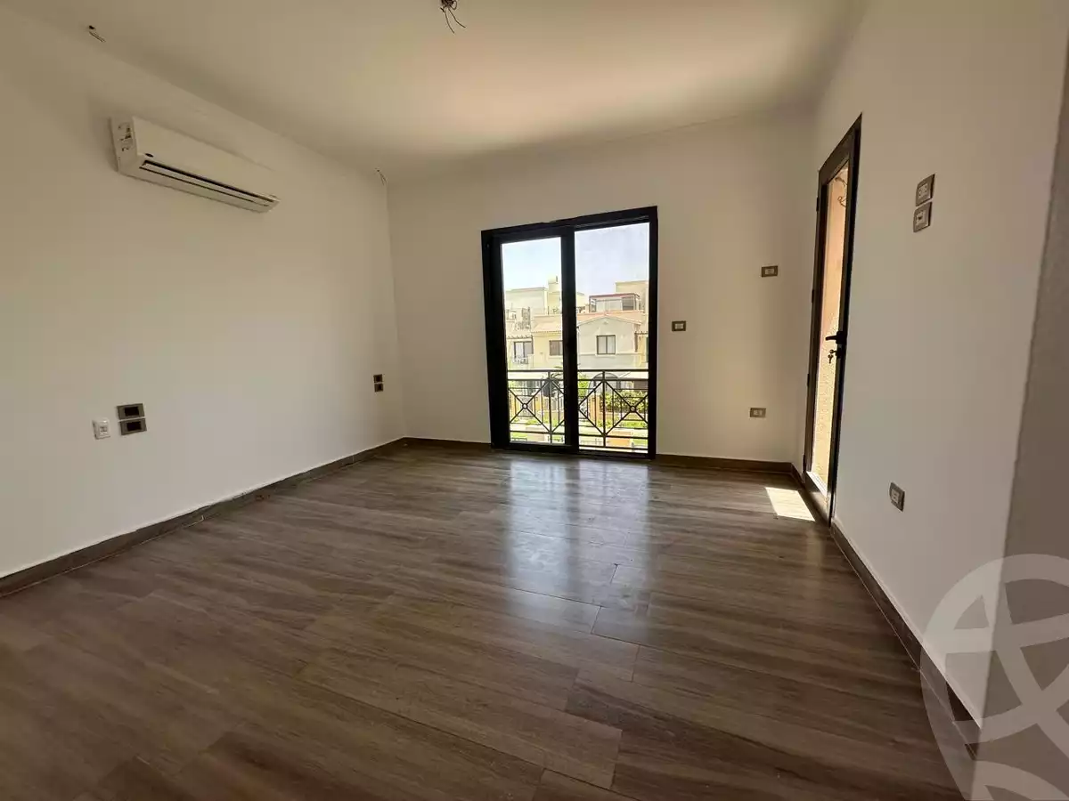 https://aqarmap.com.eg/ar/listing/6597920-for-rent-cairo-new-cairo-compounds-mivida-mivida-parcel