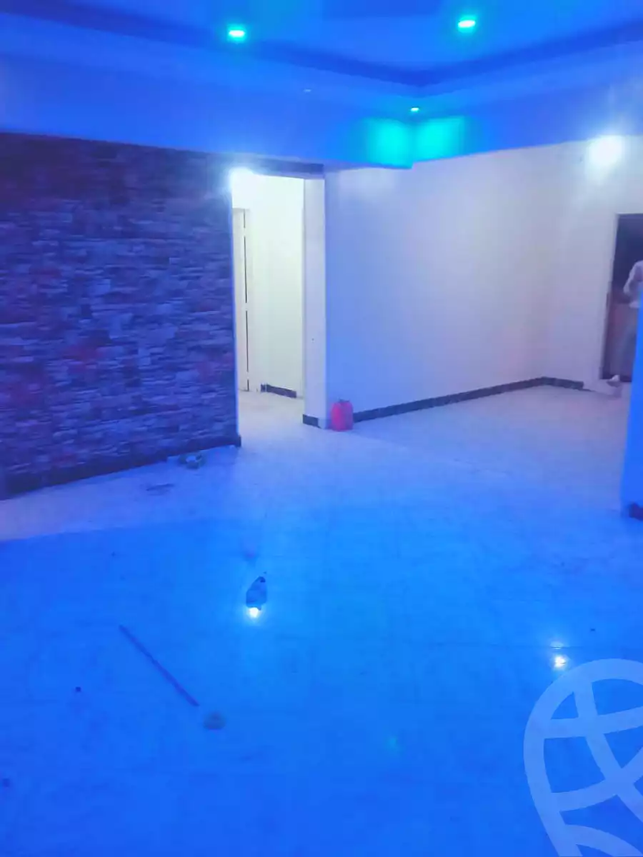 https://aqarmap.com.eg/ar/listing/6599431-for-rent-cairo-helwan-zou-el-fekar-basha-st