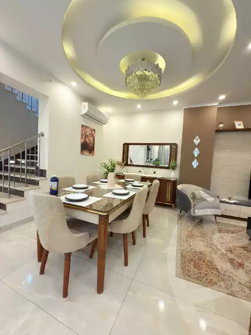 https://aqarmap.com.eg/ar/listing/6599519-for-rent-cairo-new-cairo-compounds-blm-hylz-qtmy-kstnshn