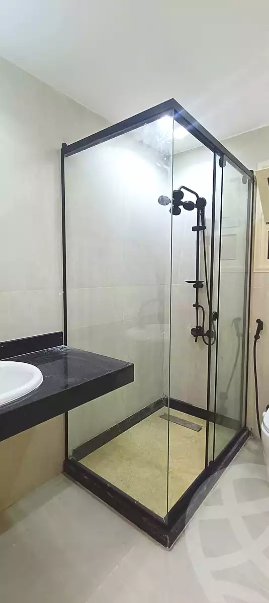 https://aqarmap.com.eg/ar/listing/6599595-for-sale-alexandria-l-jmy-lbytsh-bianchiii