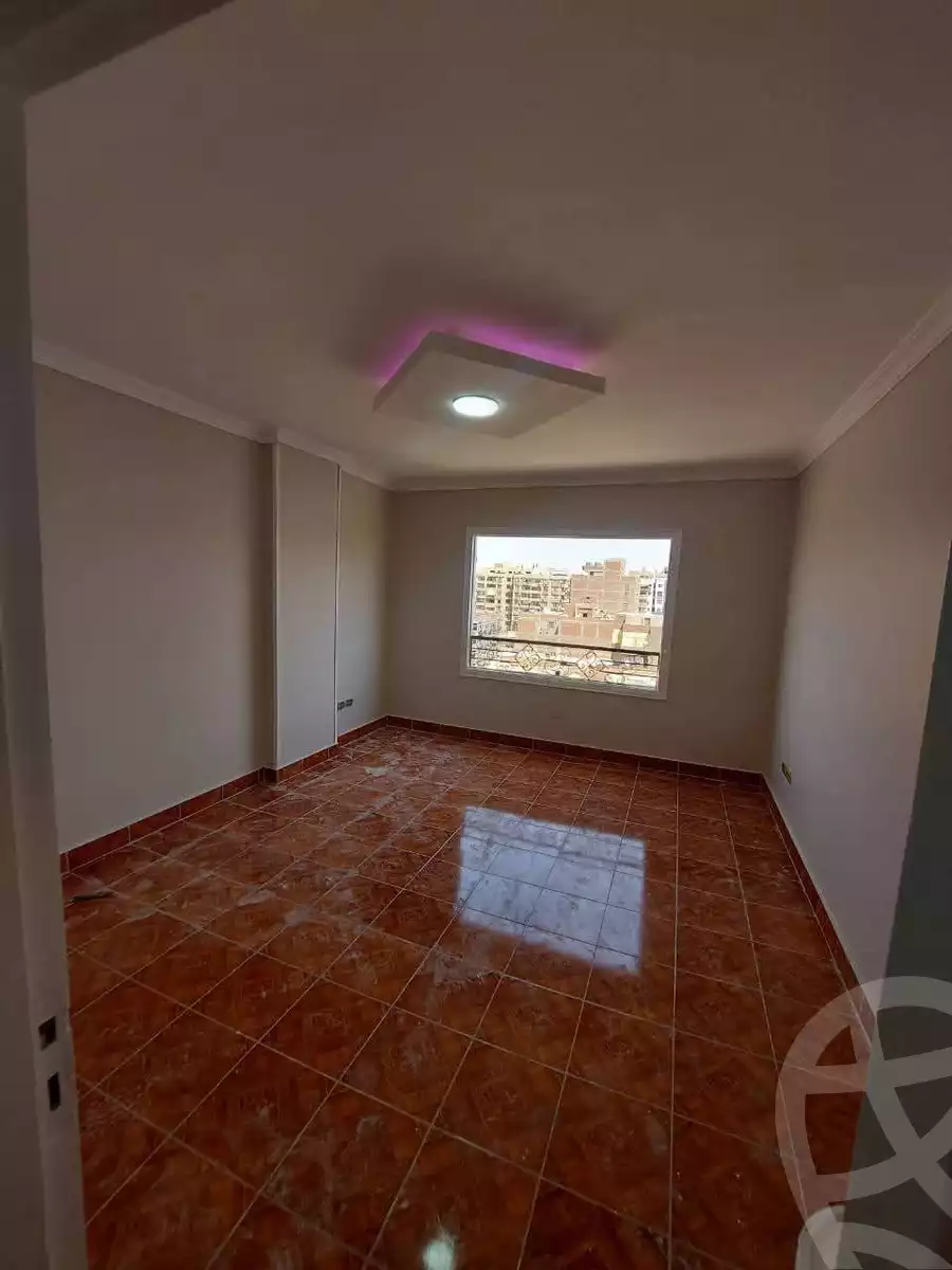 https://aqarmap.com.eg/ar/listing/6599822-for-sale-cairo-helwan-helwan-el-sharkeya-ismael-kamel-st