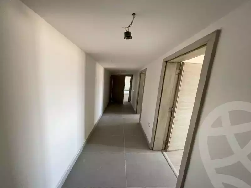 https://aqarmap.com.eg/en/listing/6330765-for-sale-cairo-el-shorouk-compounds-al-burouj-compound-imkan