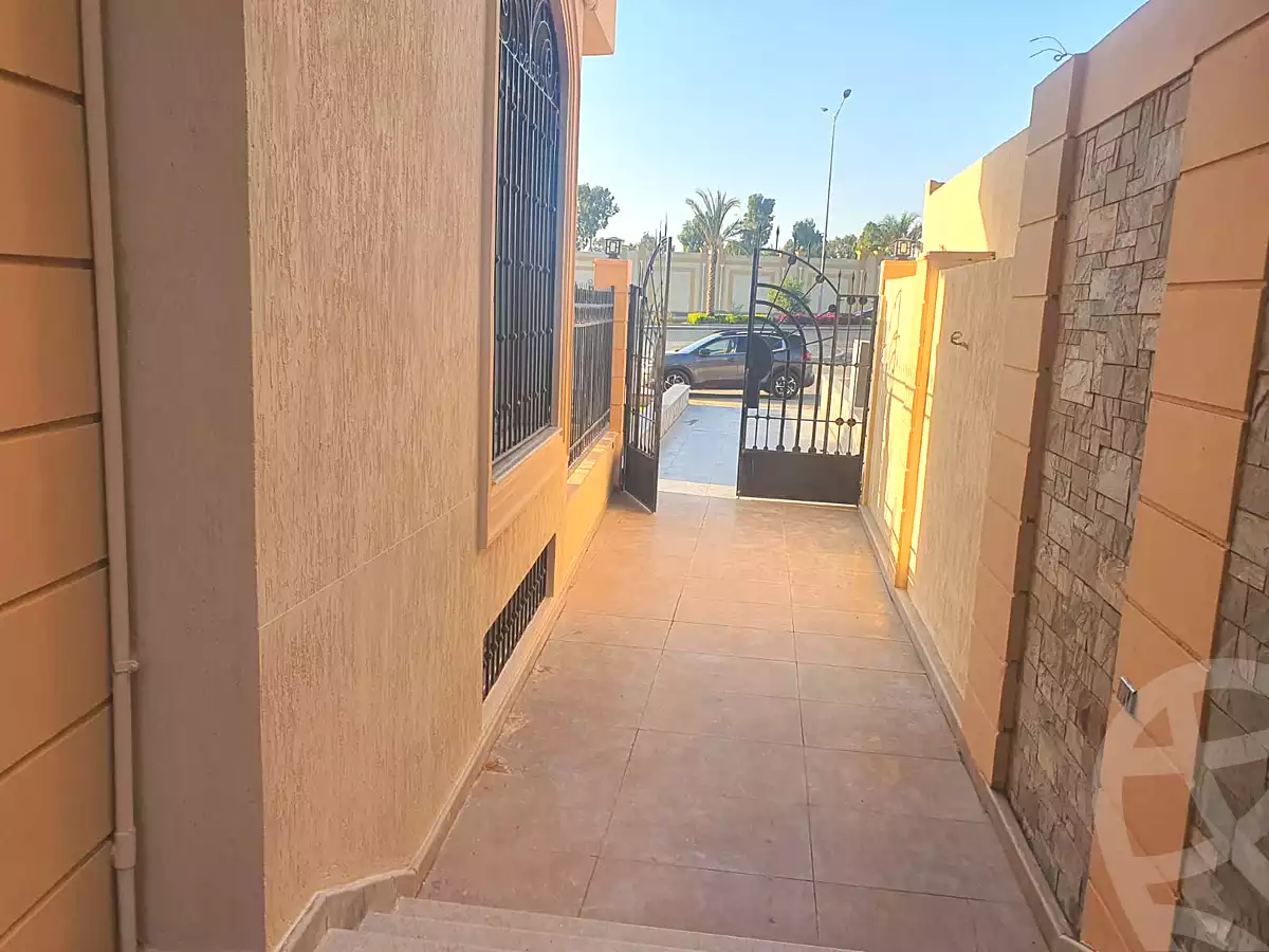https://aqarmap.com.eg/ar/listing/6601461-for-rent-cairo-new-cairo-ganob-el-akadamiya-south-academy-a-zaid-ebn-haretha-st