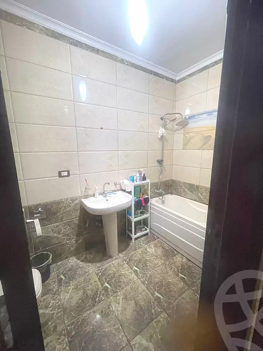 https://aqarmap.com.eg/en/listing/6602151-for-sale-cairo-mokattam-el-hadabah-el-wosta-7th-zone-street-33