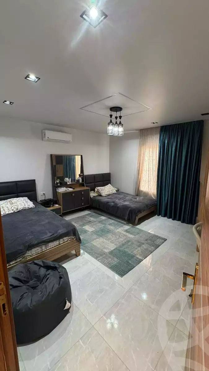 https://aqarmap.com.eg/en/listing/6602842-for-sale-cairo-el-sheikh-zayed-city-el-hay-elsabeaa-lbstn