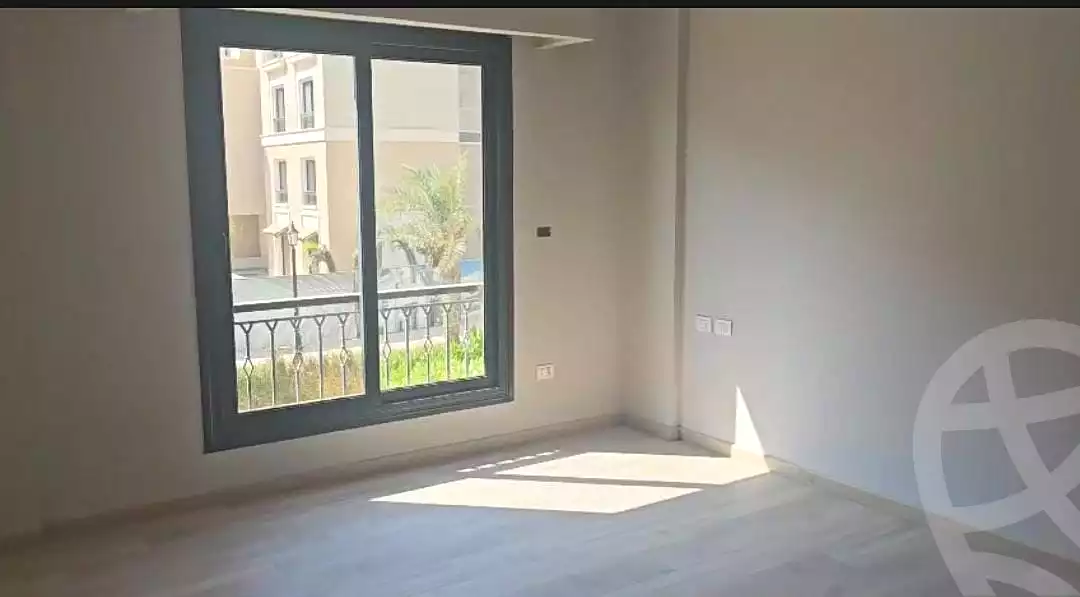 https://aqarmap.com.eg/ar/listing/6606504-for-sale-cairo-el-sheikh-zayed-city-compounds-kmbwnd-fyldj-wyst-dr-llttwyr