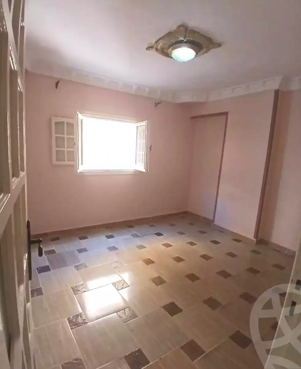 https://aqarmap.com.eg/ar/listing/6606912-for-sale-alexandria-el-mandara-alex-el-mandara-bahri-sidi-kamal-st