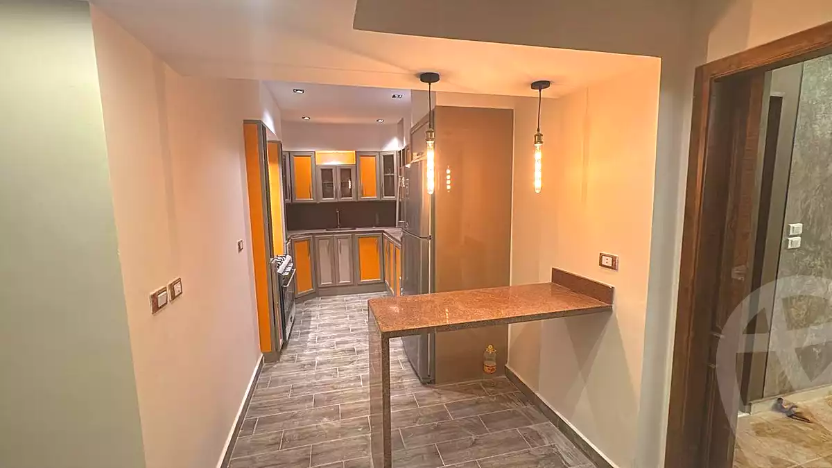https://aqarmap.com.eg/ar/listing/6607661-for-rent-cairo-6th-of-october-el-ahyaa-neighborhood-2nd-divided-from-al-kafrawei-st