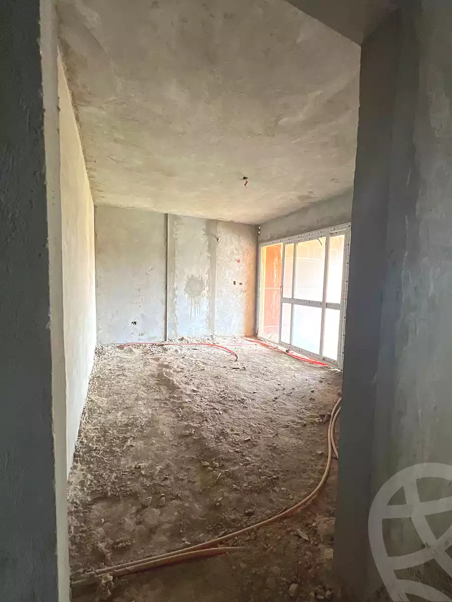 https://aqarmap.com.eg/ar/listing/6608155-for-sale-cairo-6th-of-october-compounds-pyramids-walk