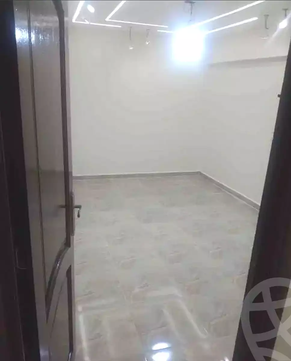 https://aqarmap.com.eg/en/listing/6608463-for-sale-alexandria-l-jmy-el-hanouvel-el-zahraa-city-st