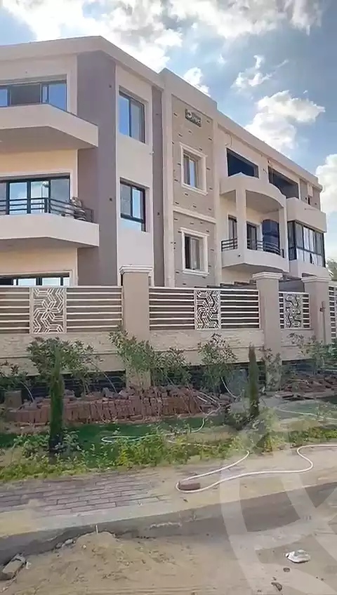 https://aqarmap.com.eg/ar/listing/6608491-for-sale-cairo-el-sheikh-zayed-city-el-hay-eltaseaa