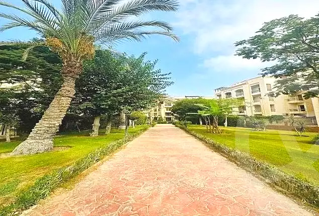 https://aqarmap.com.eg/en/listing/6608608-for-sale-cairo-el-sheikh-zayed-city-compounds-hadayek-el-mohandiseen