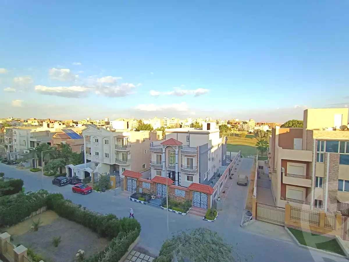 https://aqarmap.com.eg/en/listing/6608939-for-sale-cairo-6th-of-october-compounds-dream-land-bahgat-buildings