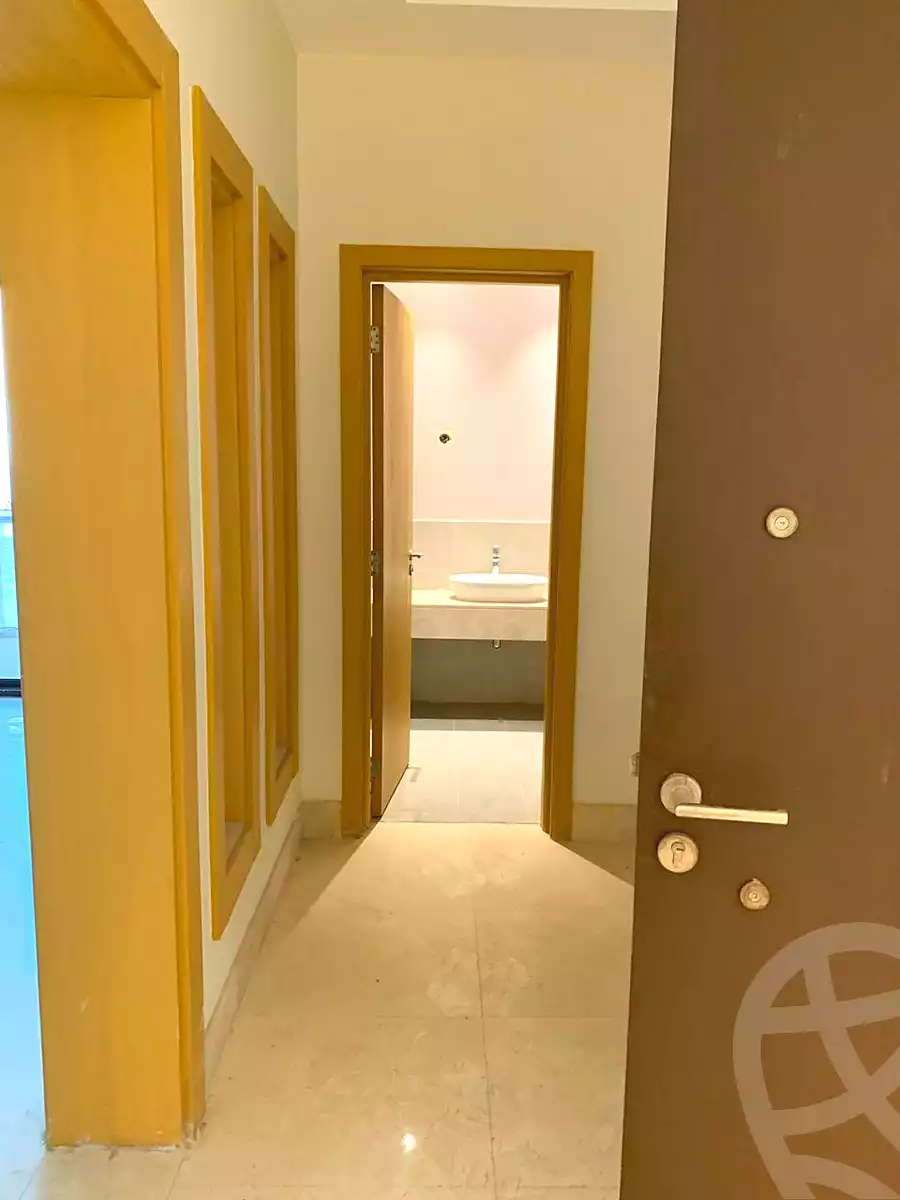 https://aqarmap.com.eg/en/listing/6608998-for-sale-cairo-el-sheikh-zayed-city-compounds-kmbwnd-ljry-swdyk
