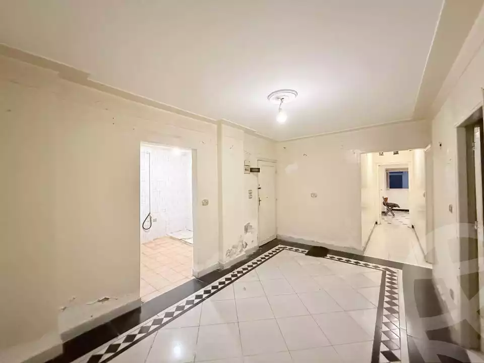 https://aqarmap.com.eg/ar/listing/6609086-for-sale-alexandria-ganaklis