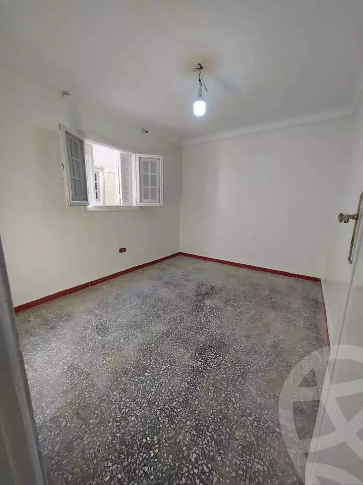 https://aqarmap.com.eg/en/listing/6609132-for-sale-alexandria-lsywf-el-falki