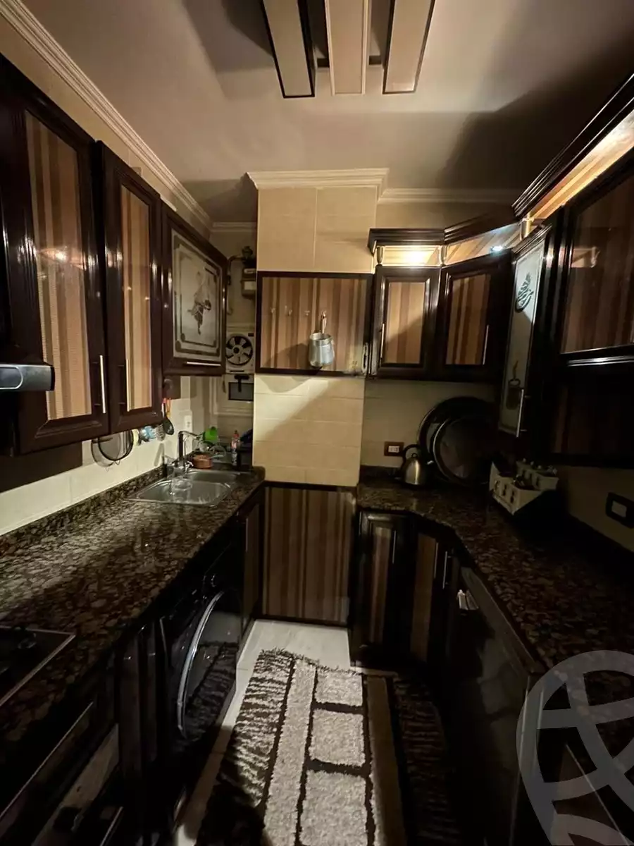 https://aqarmap.com.eg/ar/listing/6609530-for-rent-cairo-6th-of-october-el-ahyaa-neighborhood-2nd-divided-from-al-kafrawei-st