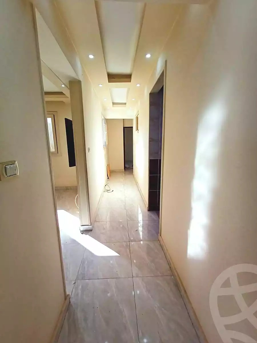 https://aqarmap.com.eg/ar/listing/6609560-for-rent-cairo-helwan-sherif-st