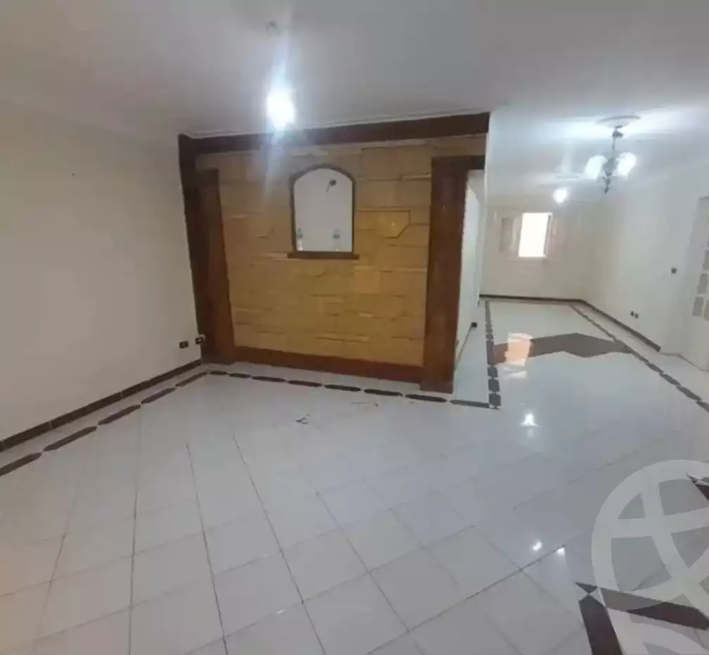 https://aqarmap.com.eg/en/listing/6609817-for-sale-alexandria-ganaklis