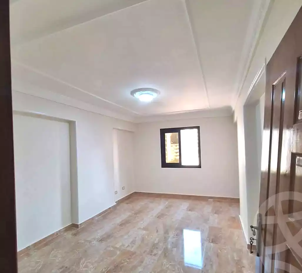 https://aqarmap.com.eg/ar/listing/6609846-for-sale-alexandria-sydy-bshr-sydy-bshr-bhry-street-16
