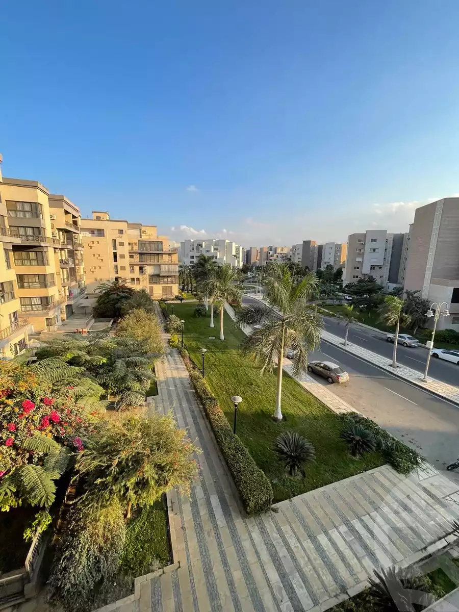 https://aqarmap.com.eg/en/listing/6609932-for-sale-cairo-new-cairo-madinaty-eighth-zone-buildings-madinaty-b-8