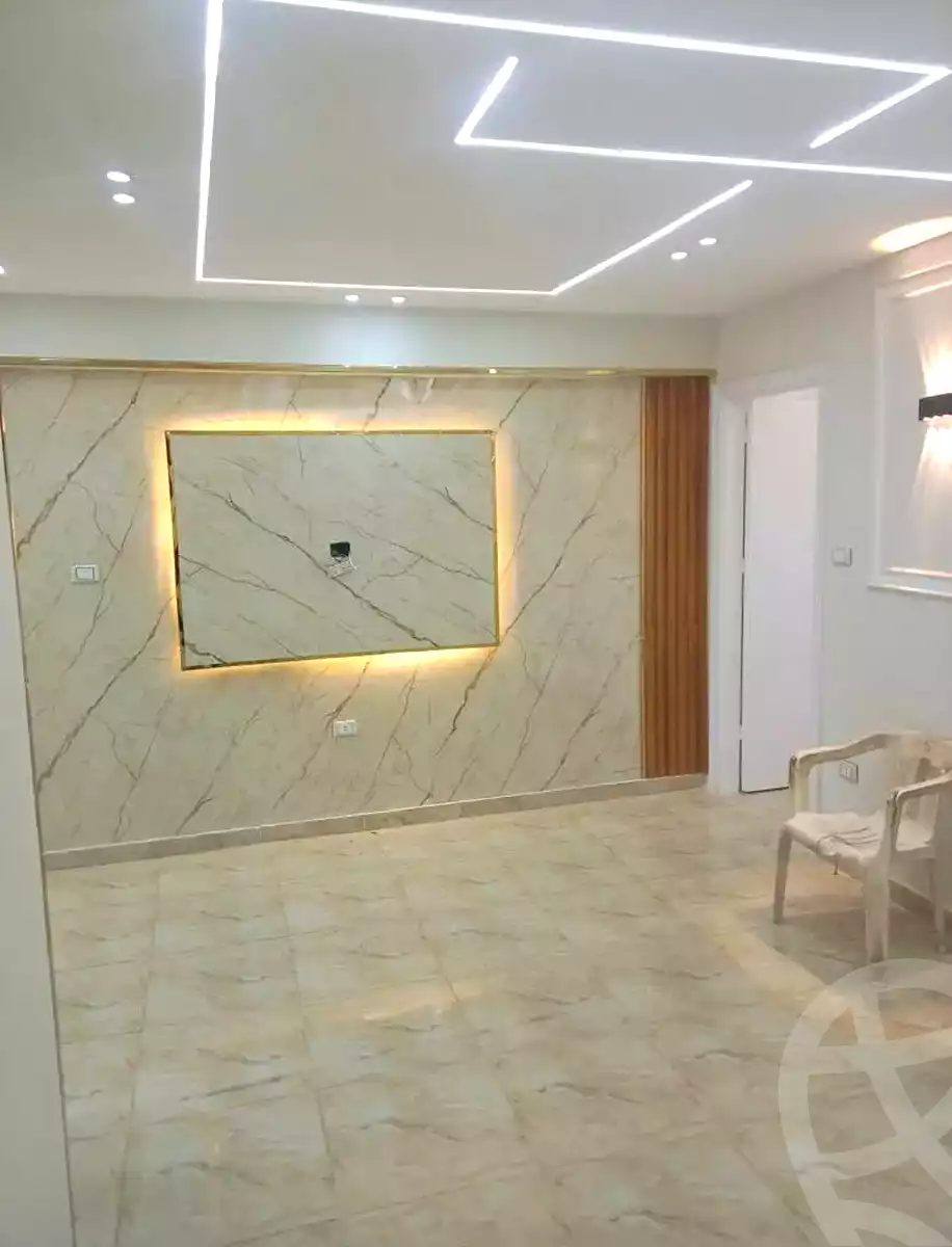 https://aqarmap.com.eg/ar/listing/6611196-for-sale-alexandria-el-asafra-shr-45