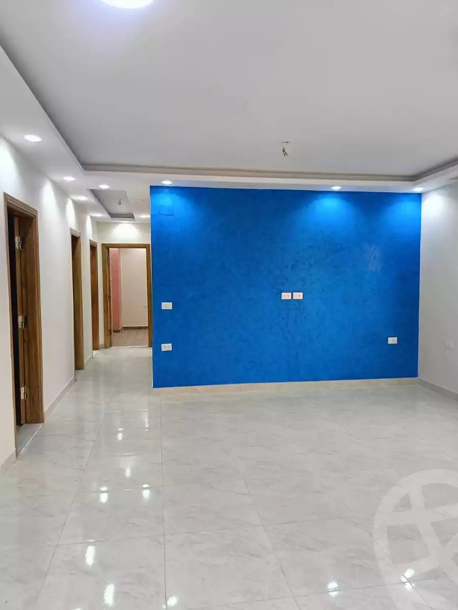 https://aqarmap.com.eg/ar/listing/6611733-for-rent-cairo-mokattam-lhdb-l-ly-el-ashgar-st