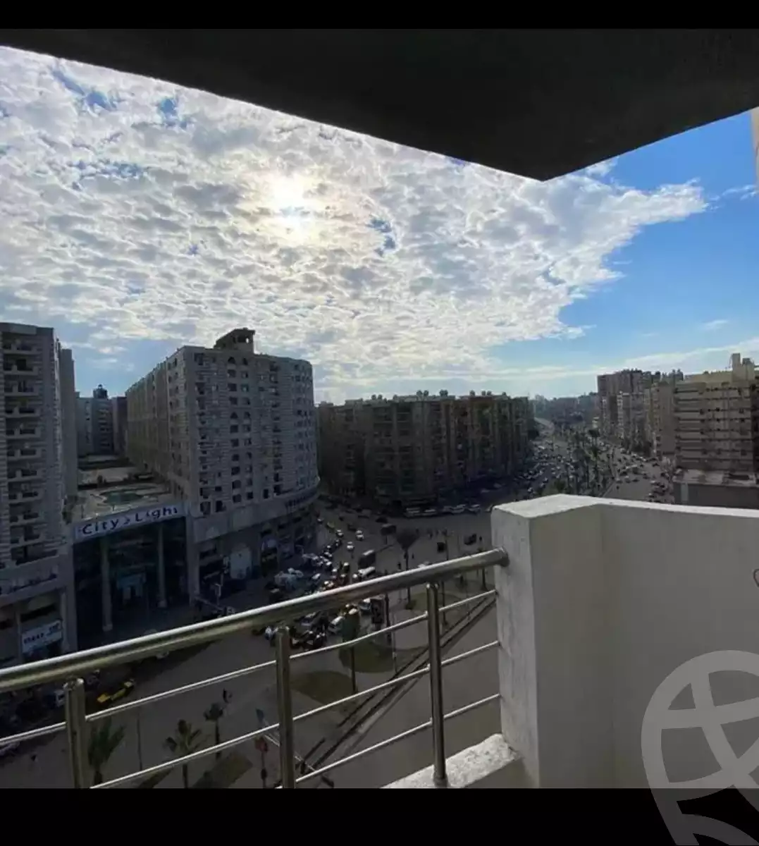 https://aqarmap.com.eg/ar/listing/6611953-for-rent-alexandria-lsywf-city-light-mall