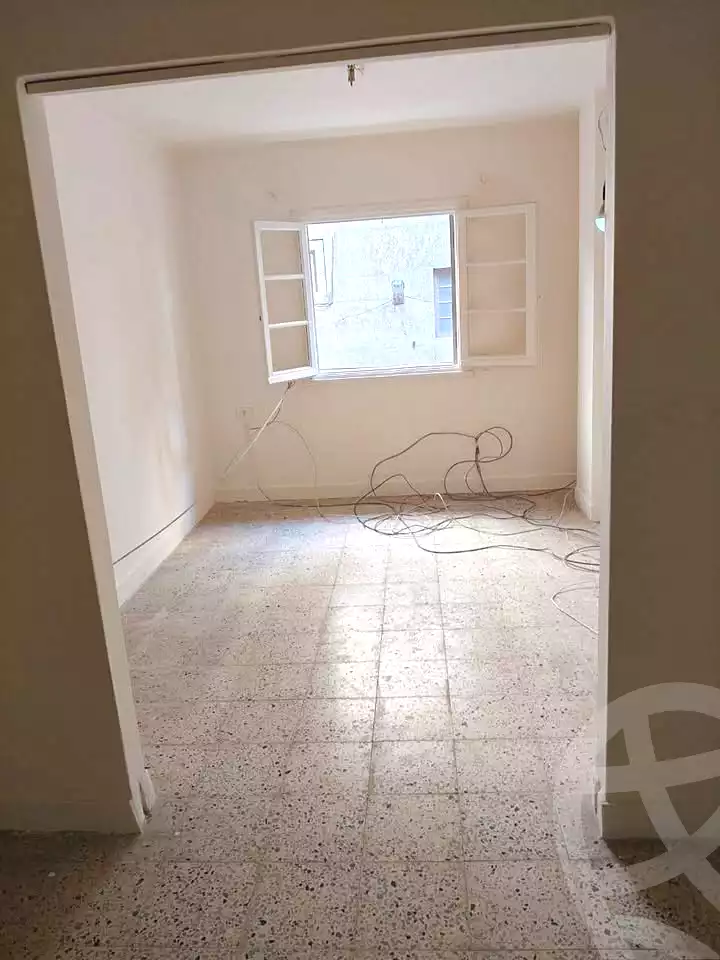 https://aqarmap.com.eg/ar/listing/6614679-for-rent-alexandria-sydy-bshr