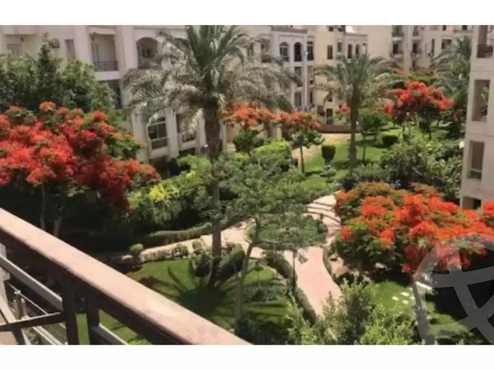 https://aqarmap.com.eg/en/listing/6614479-for-sale-cairo-el-sheikh-zayed-city-compounds-hadayek-el-mohandiseen