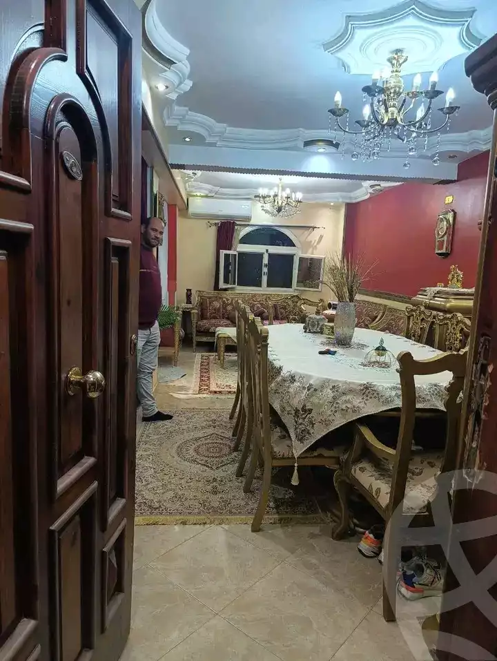 https://aqarmap.com.eg/en/listing/6616488-for-sale-cairo-helwan-zou-el-fekar-basha-st