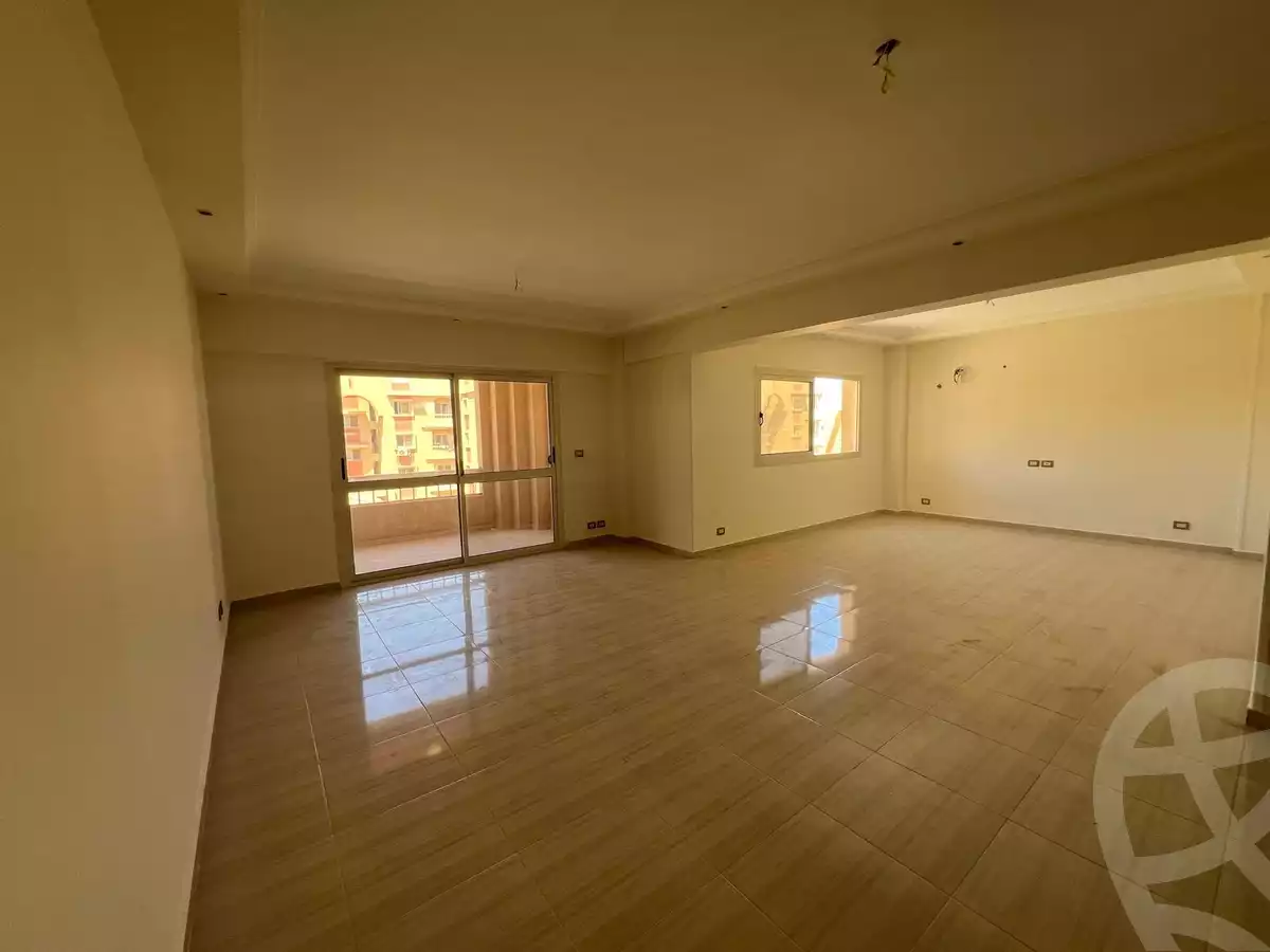 https://aqarmap.com.eg/en/listing/6617401-for-sale-cairo-el-sheikh-zayed-city-compounds-hadayek-el-mohandiseen