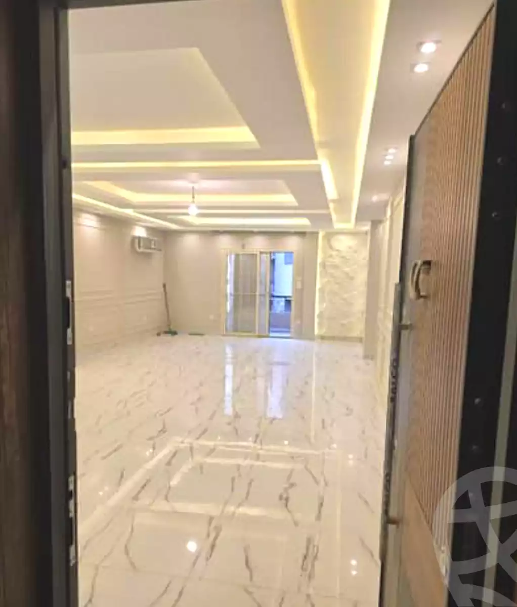 https://aqarmap.com.eg/ar/listing/6617920-for-rent-cairo-el-sheikh-zayed-city-compounds-zayed-heights-compound