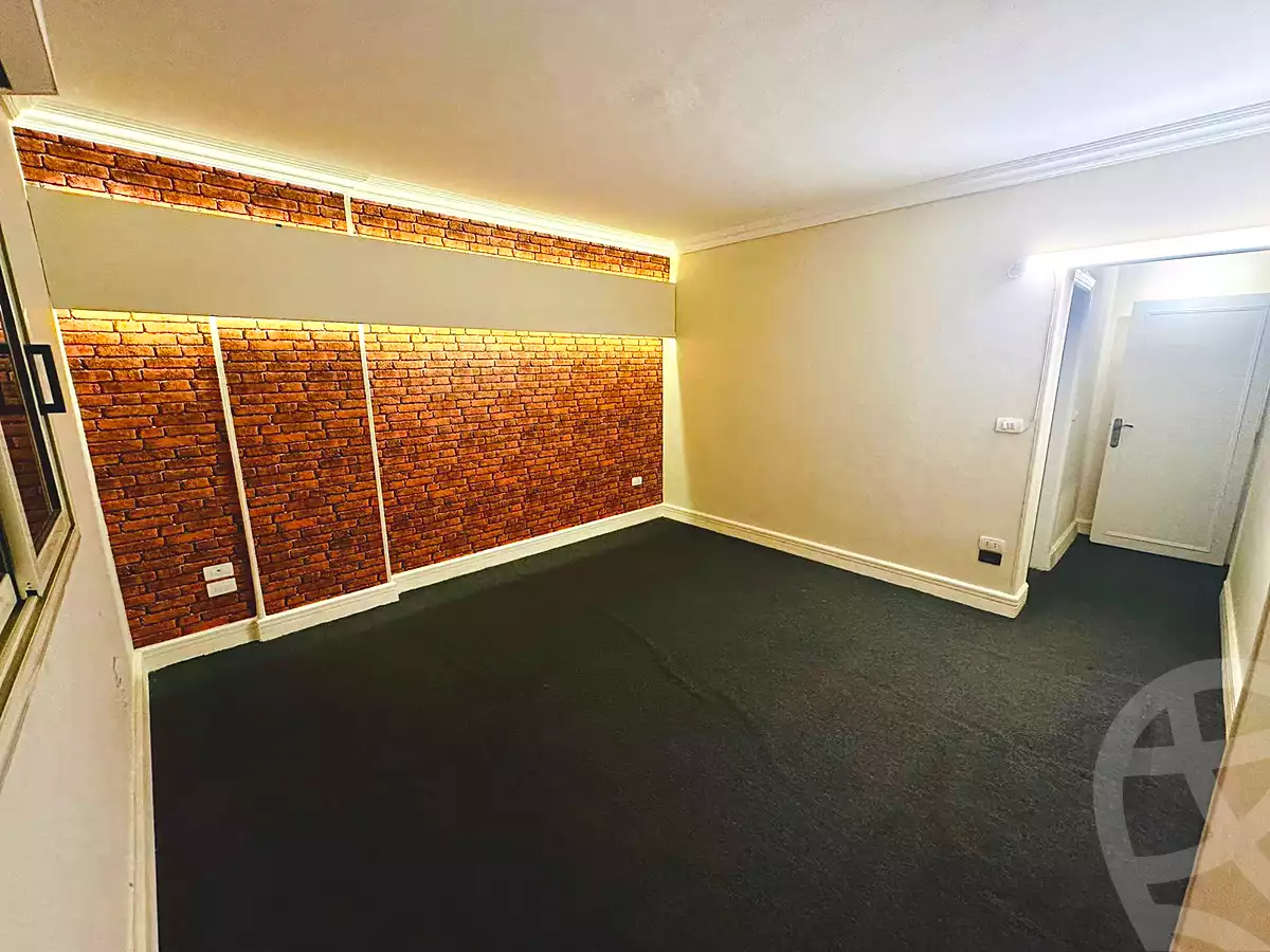 https://aqarmap.com.eg/ar/listing/6618809-for-sale-cairo-hadayek-el-ahram-mntq-d