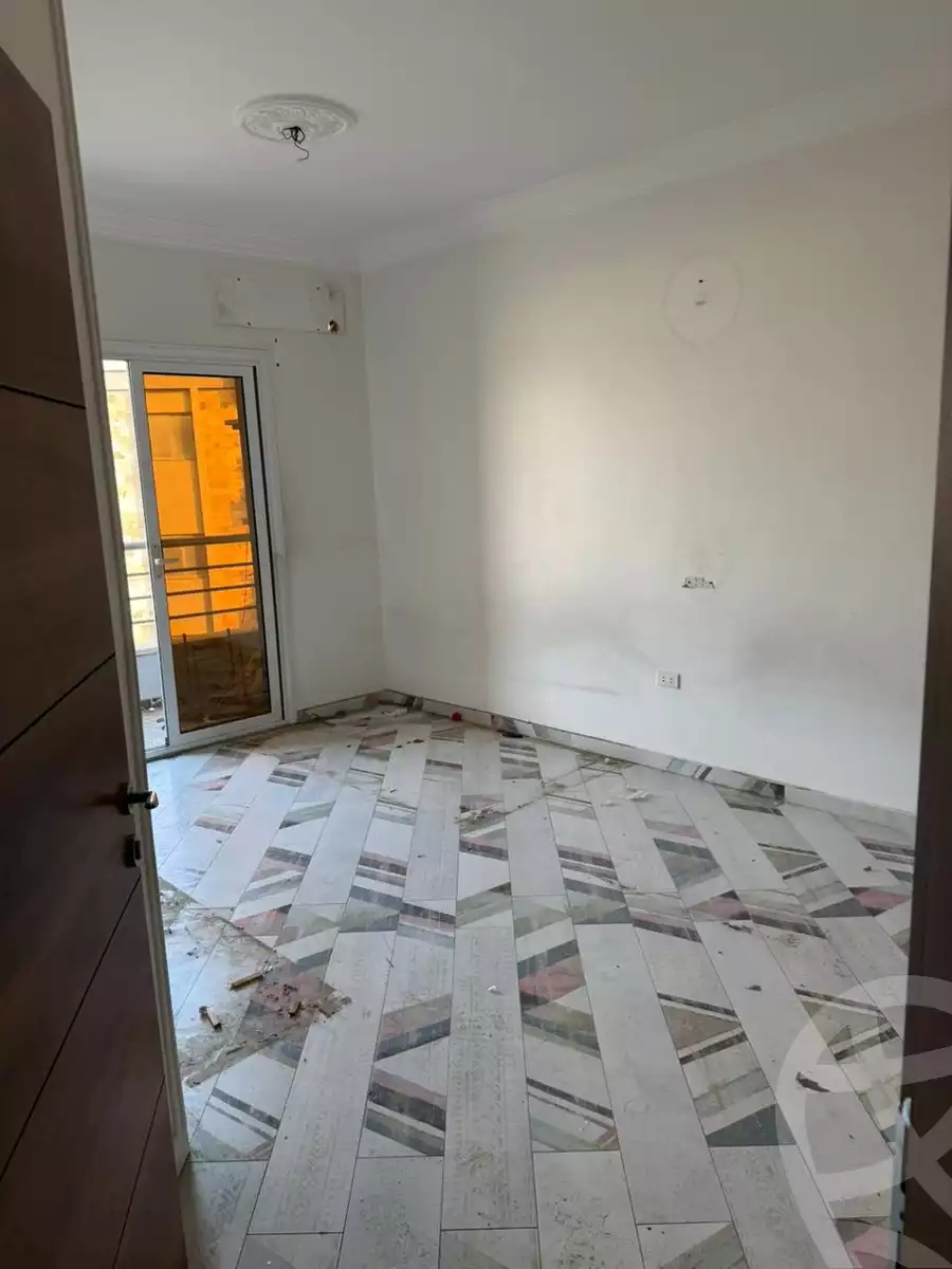 https://aqarmap.com.eg/ar/listing/6618486-for-sale-cairo-el-maadi-zahraa-el-maadi-zahraa-el-maadi-st