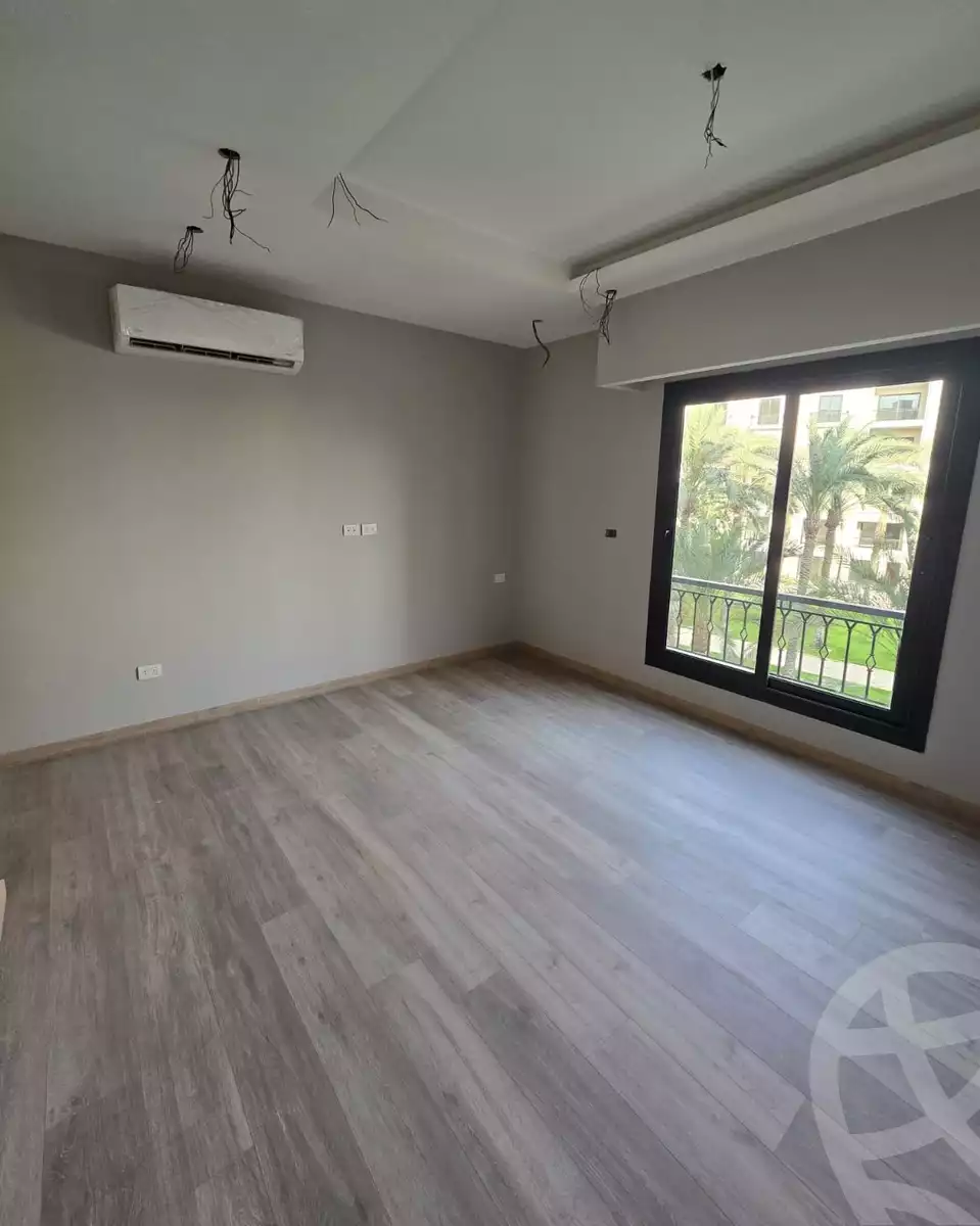 https://aqarmap.com.eg/en/listing/6620021-for-sale-cairo-el-sheikh-zayed-city-compounds-kmbwnd-fyldj-wyst-dr-llttwyr