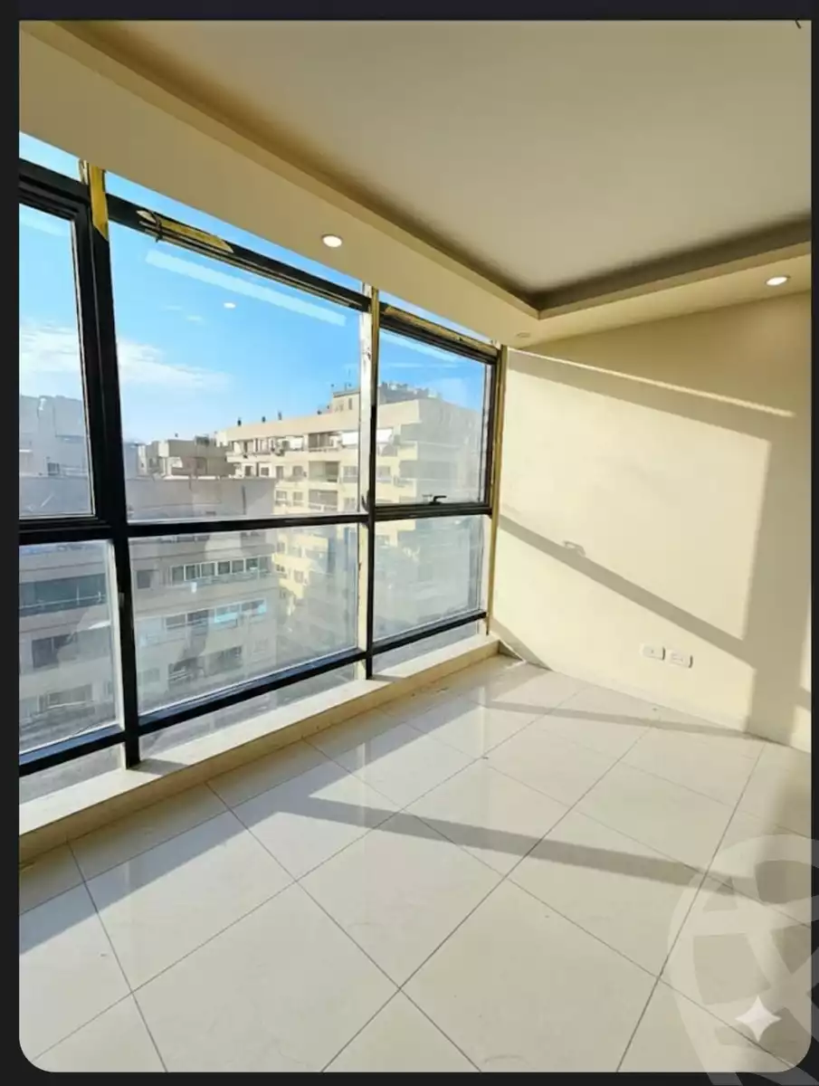 https://aqarmap.com.eg/ar/listing/6621068-for-rent-cairo-el-maadi-compounds-rayhanah-plaza