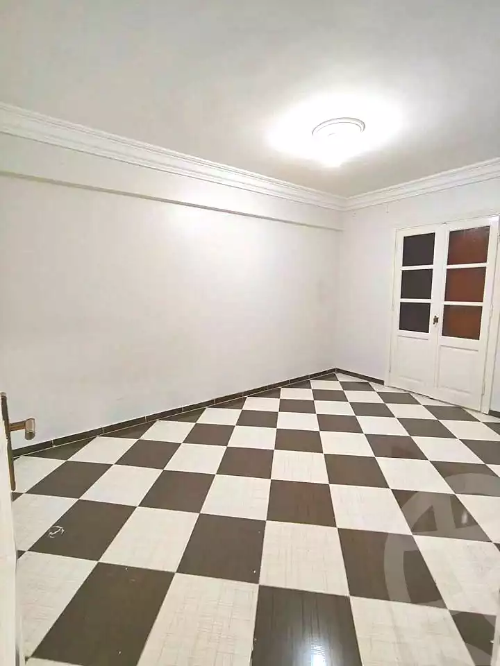 https://aqarmap.com.eg/en/listing/6621600-for-sale-alexandria-el-asafra-l-sfr-bhry