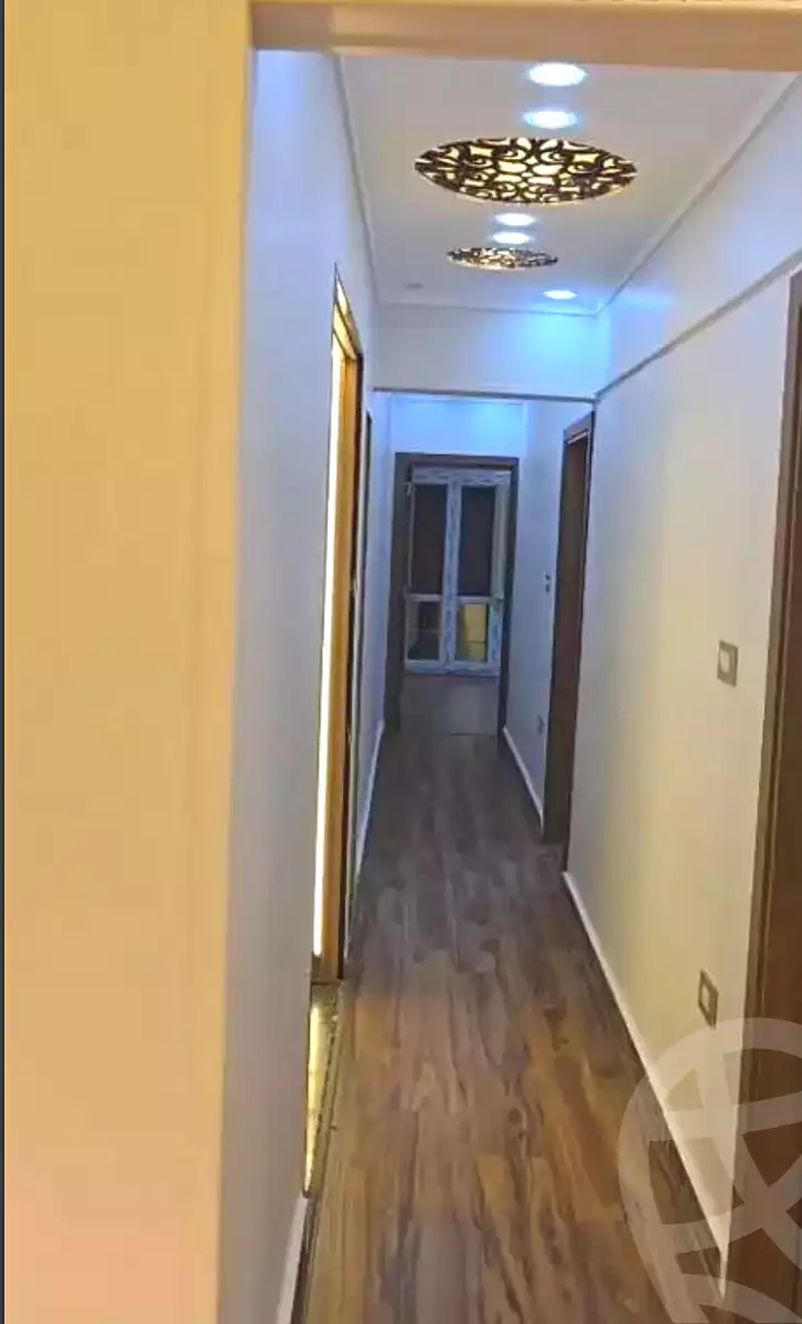 https://aqarmap.com.eg/ar/listing/6621836-for-sale-alexandria-l-jmy