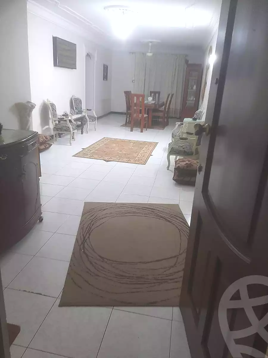 https://aqarmap.com.eg/ar/listing/6623614-for-sale-alexandria-sydy-bshr-sydy-bshr-bhry-gamal-abd-el-nasir-st
