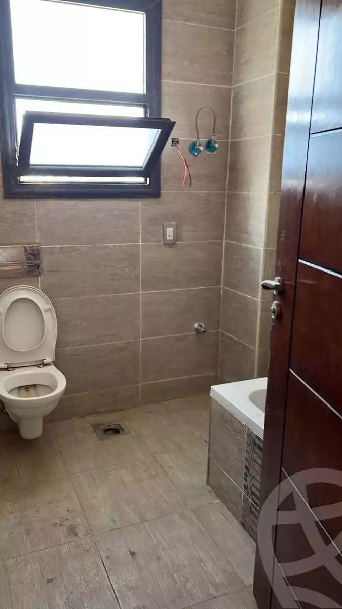 https://aqarmap.com.eg/ar/listing/6624081-for-sale-cairo-el-shorouk-compounds-wesal-city-wesal-residence