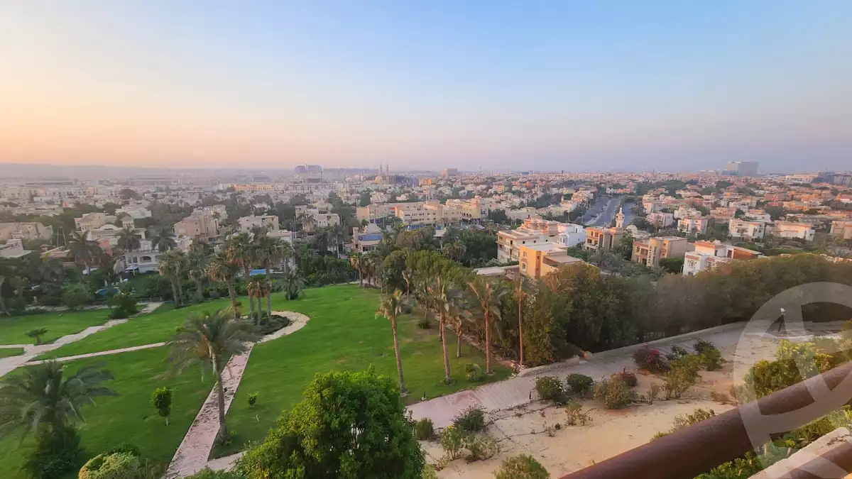 https://aqarmap.com.eg/ar/listing/6625274-for-sale-cairo-el-sheikh-zayed-city-compounds-zayed-2000
