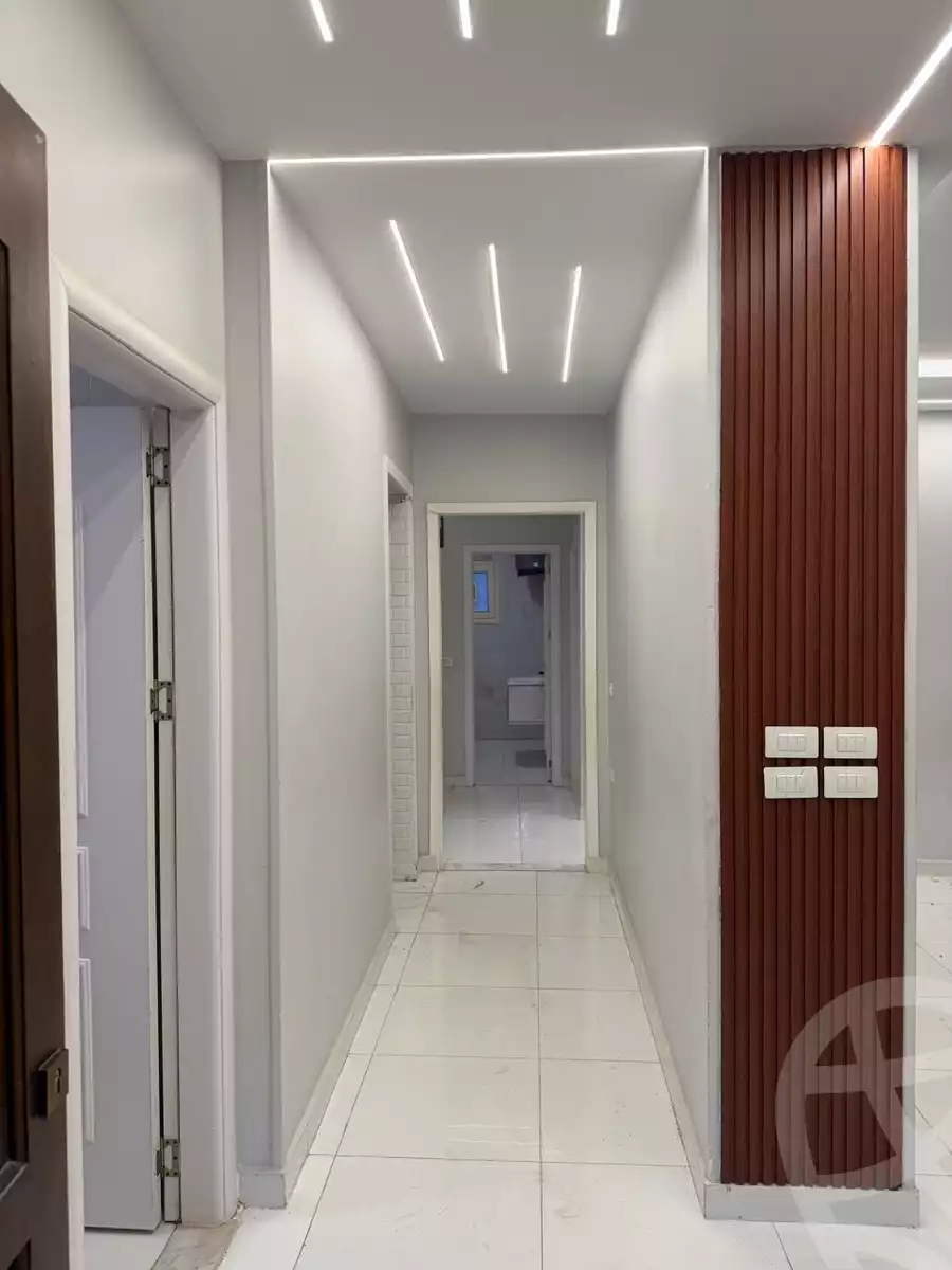 https://aqarmap.com.eg/ar/listing/6625833-for-sale-cairo-el-maadi-sarayat-el-maadi-street-256