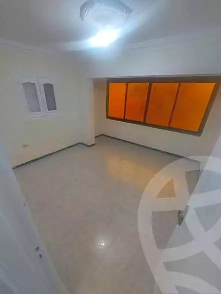 https://aqarmap.com.eg/ar/listing/6626137-for-sale-cairo-helwan-mahmoud-khater-st