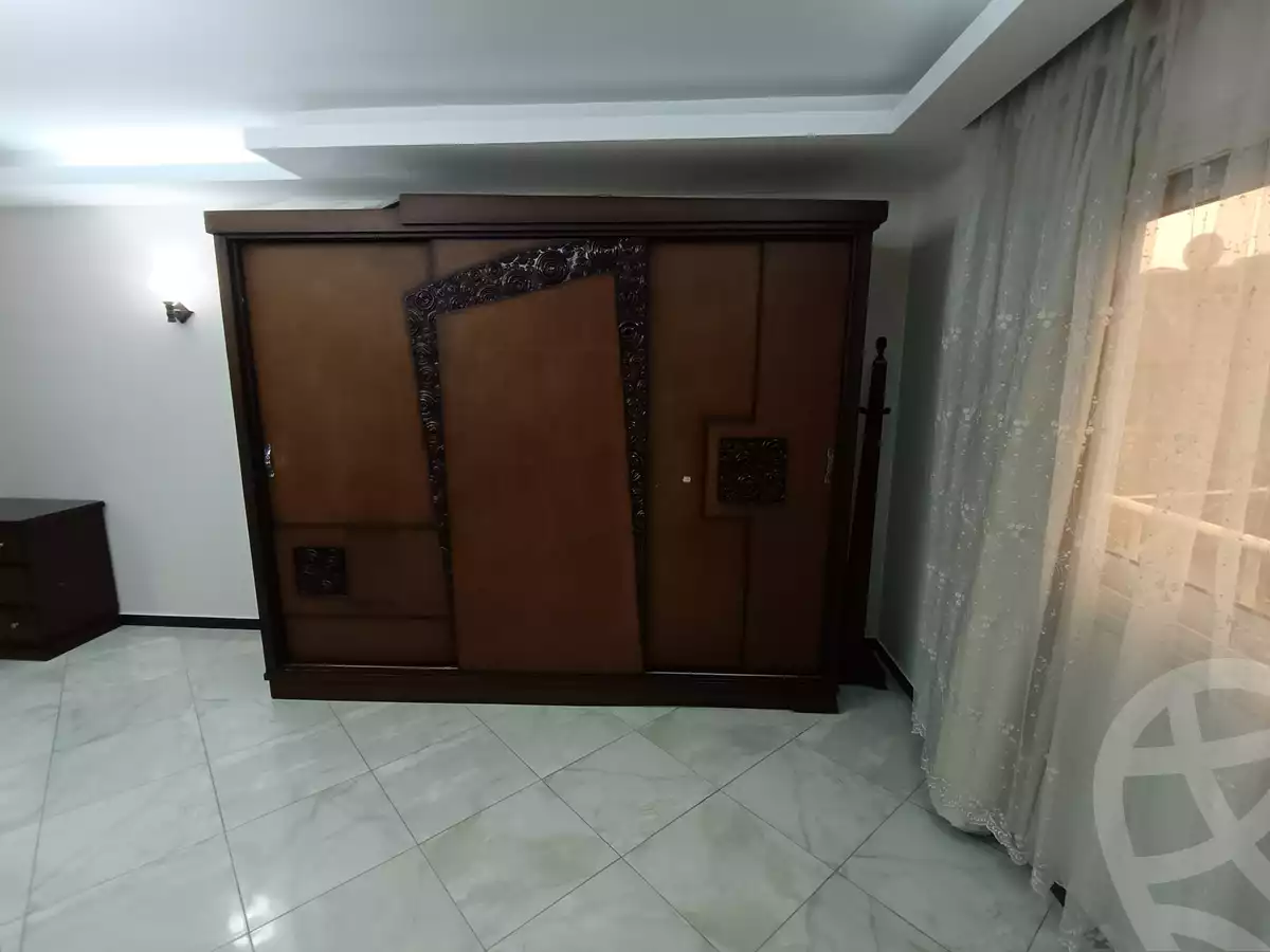 https://aqarmap.com.eg/ar/listing/6626435-for-rent-cairo-manial-manial-st