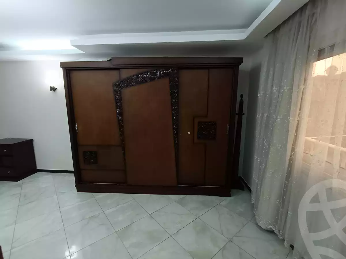 https://aqarmap.com.eg/ar/listing/6626435-for-rent-cairo-manial-manial-st