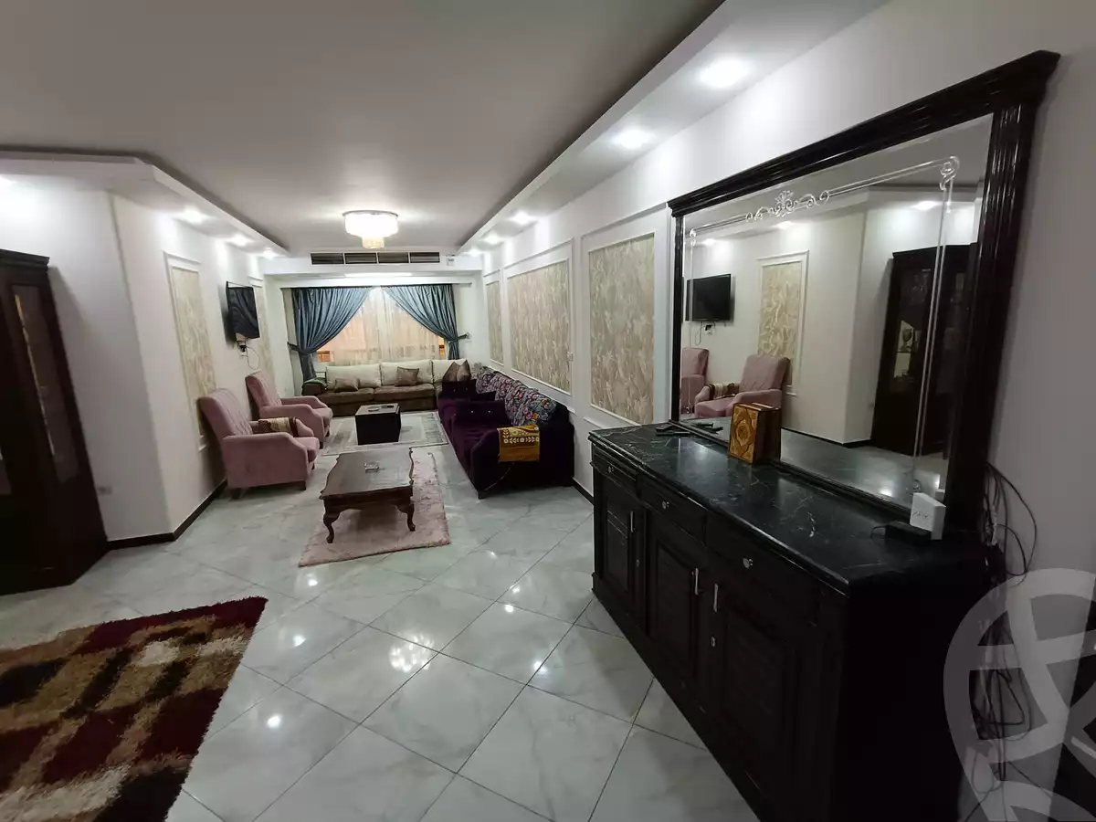 https://aqarmap.com.eg/ar/listing/6626435-for-rent-cairo-manial-manial-st